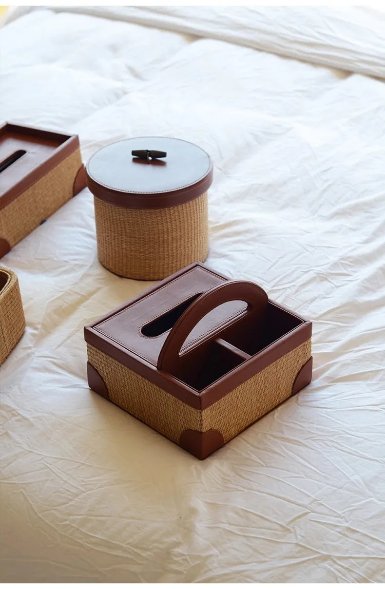 Seagrass Leather Napkin Holder Handwoven Tissue Storage Box French Style Elegant Table Decor Home Organizer Straw Wicker Design