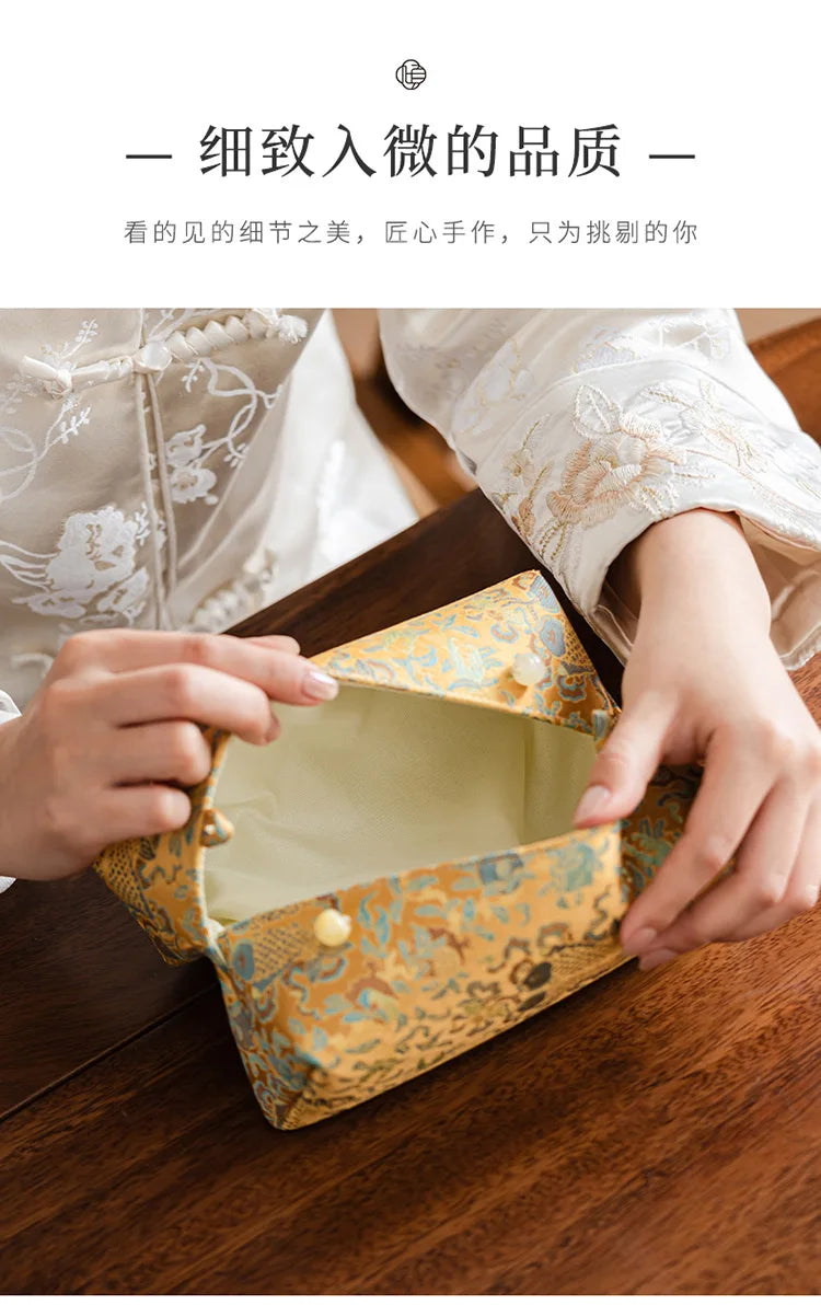 New Chinese Brocade Embroidery Fabric Tissue Box, Living Room Car Pumping Box, Tea Room Tissue Storage Box, Tissue Storage Bag